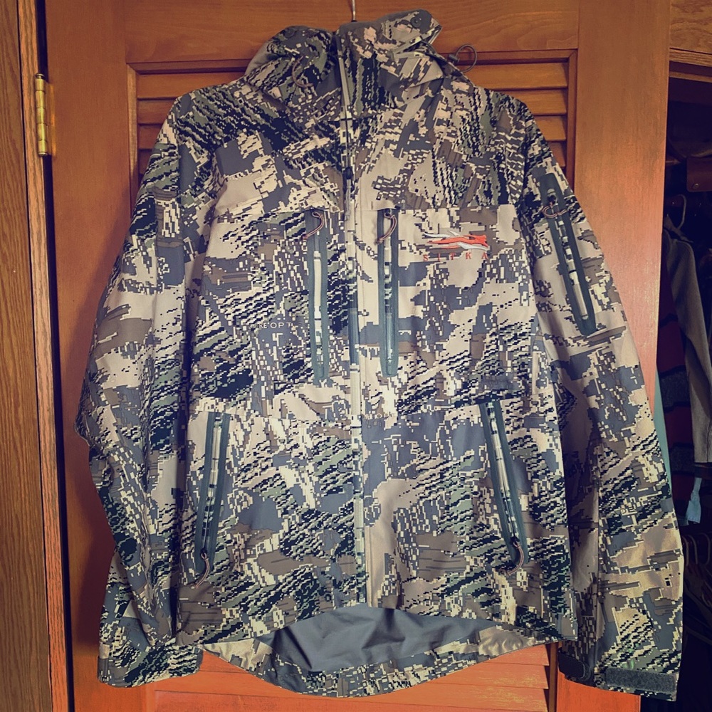 Sitka cloudburst goretex jacket size Medium